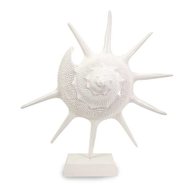 Dufour Oversized Shell Statuary